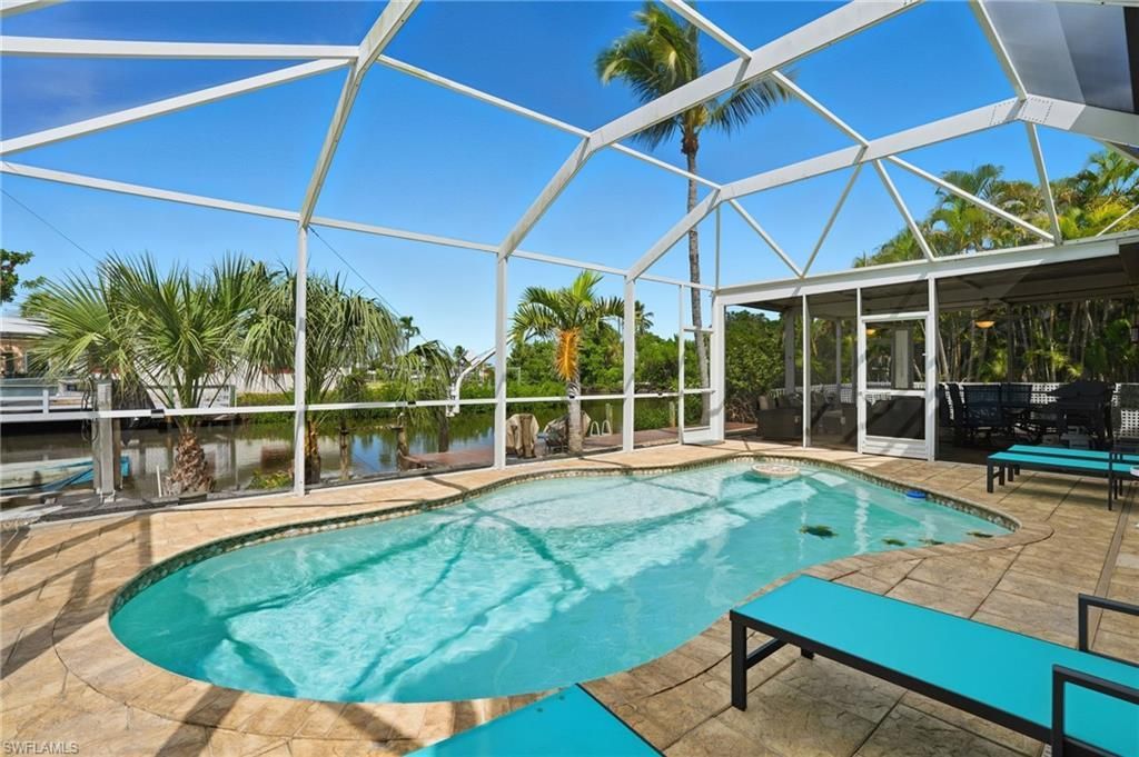 421 Connecticut St, Fort Myers Beach, FL 33931 Photo