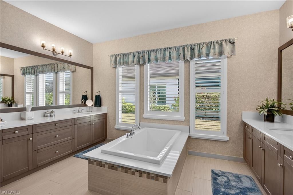 12078 Mimosa St, Naples, FL 34120 Photo