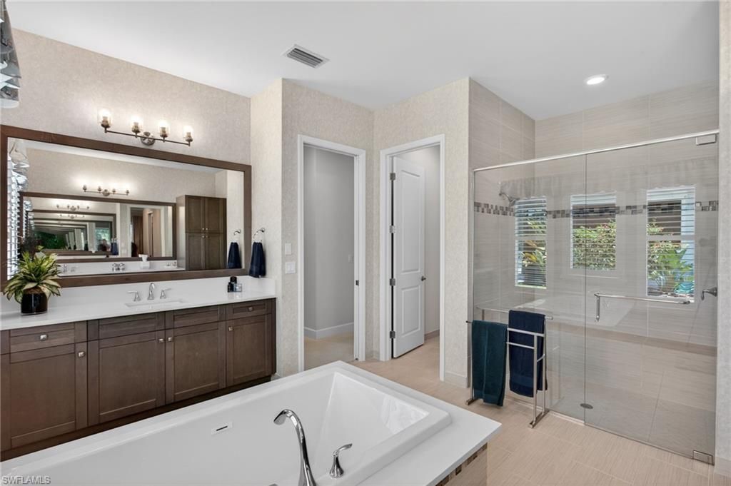 12078 Mimosa St, Naples, FL 34120 Photo