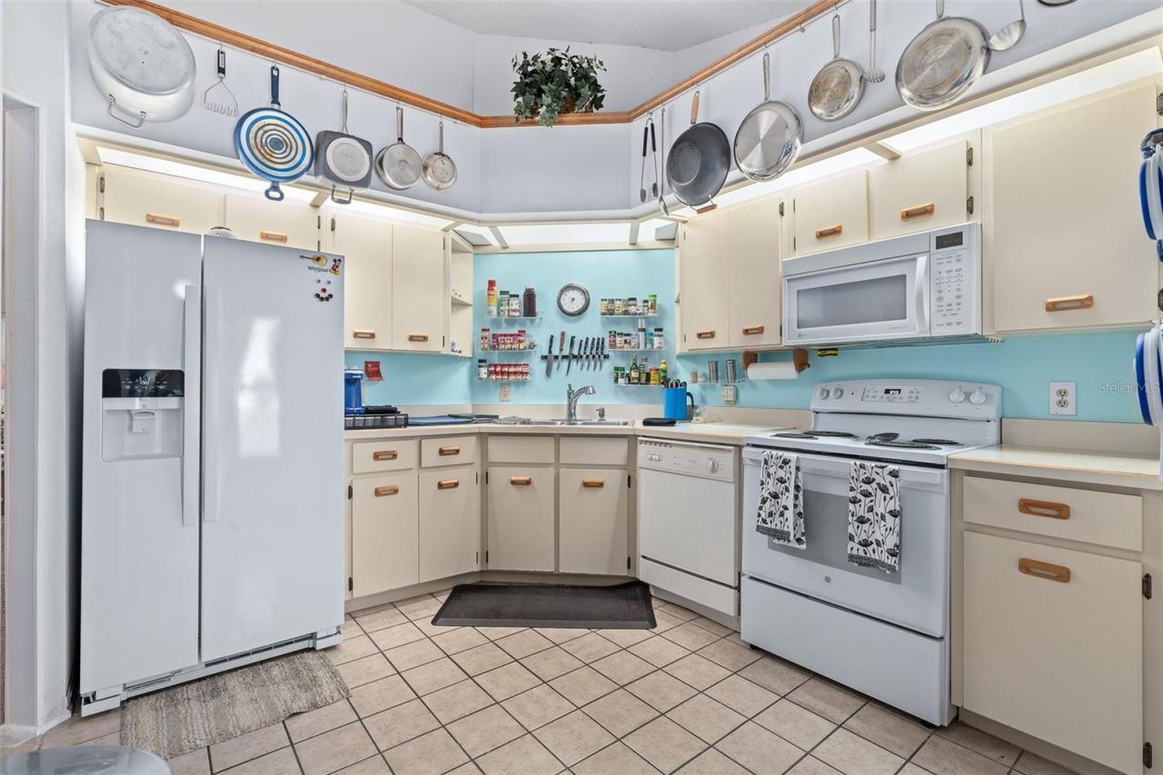 596 N Nova Road, Unit 308, Ormond Beach, FL 32174 Photo