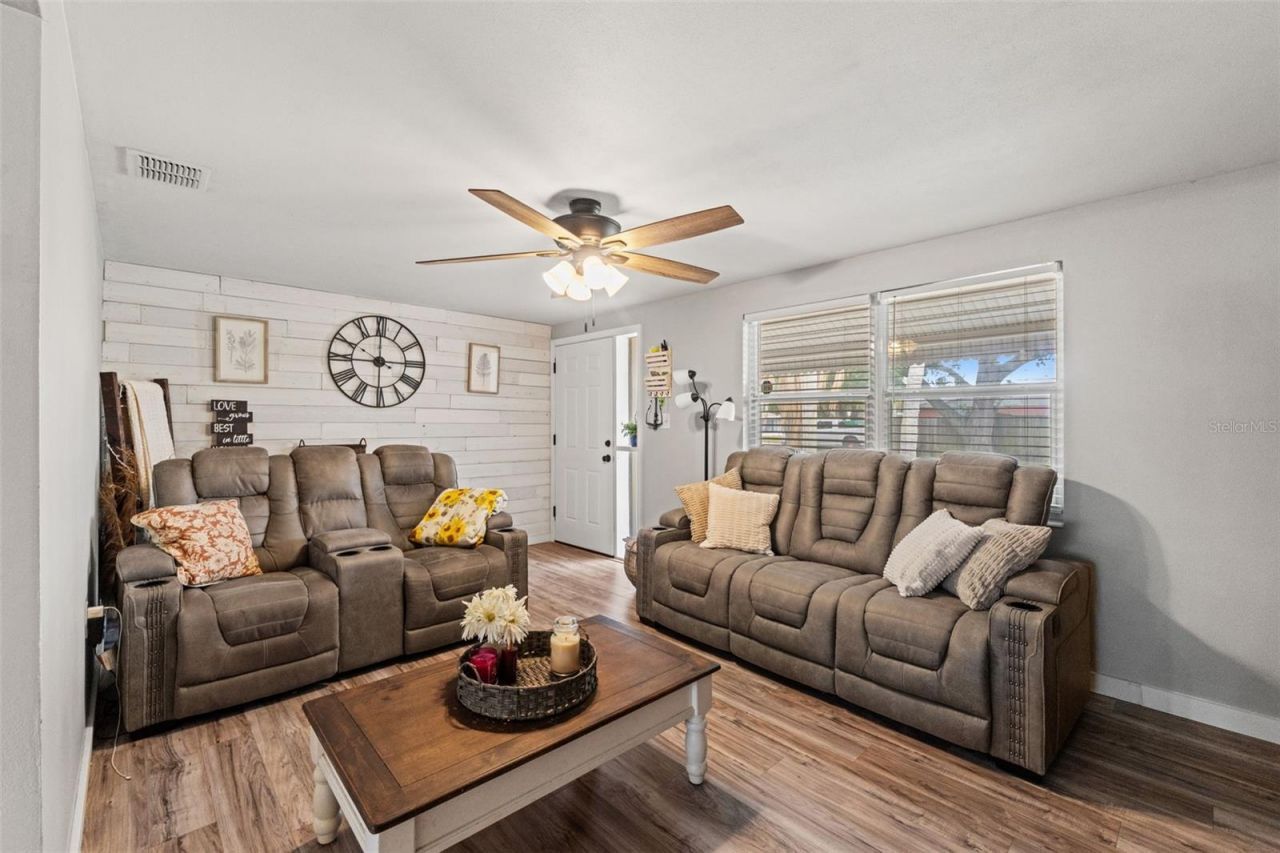 4821 Manor Drive , New Port Richey, FL 34652 Photo
