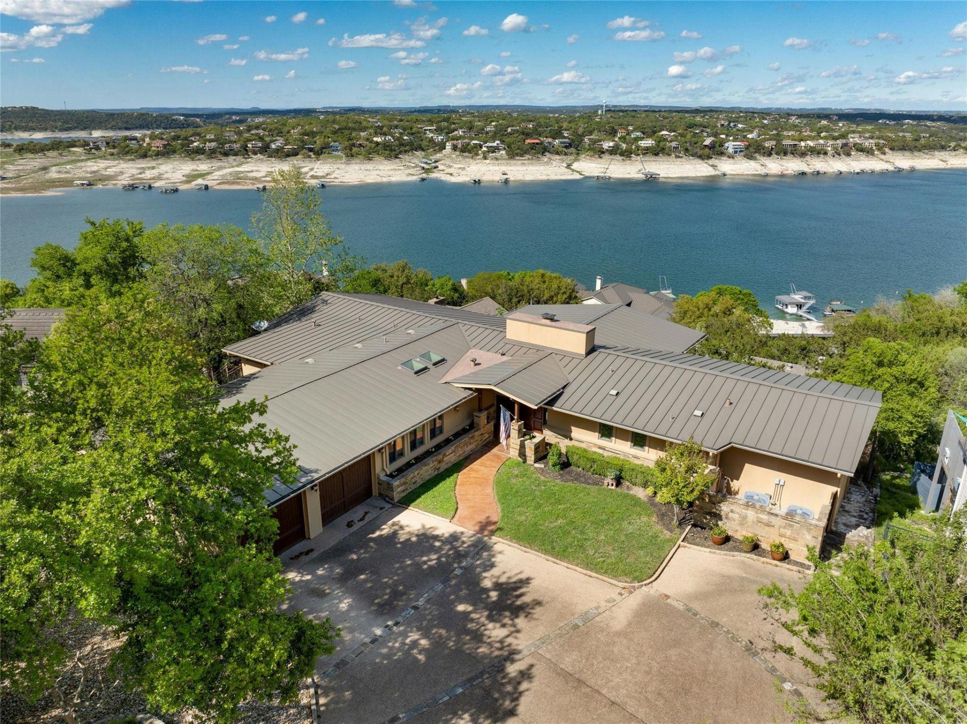 713 Mariner, Lakeway, TX 78734 Main Photo