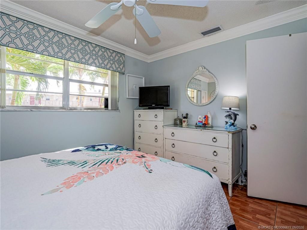 1987 SW Palm City Road, Unit D, Stuart, FL 34994 Photo