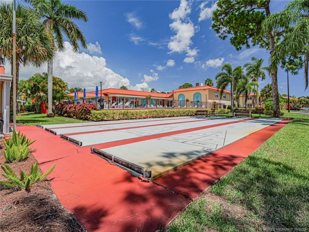1987 SW Palm City Road, Unit D, Stuart, FL 34994 Photo