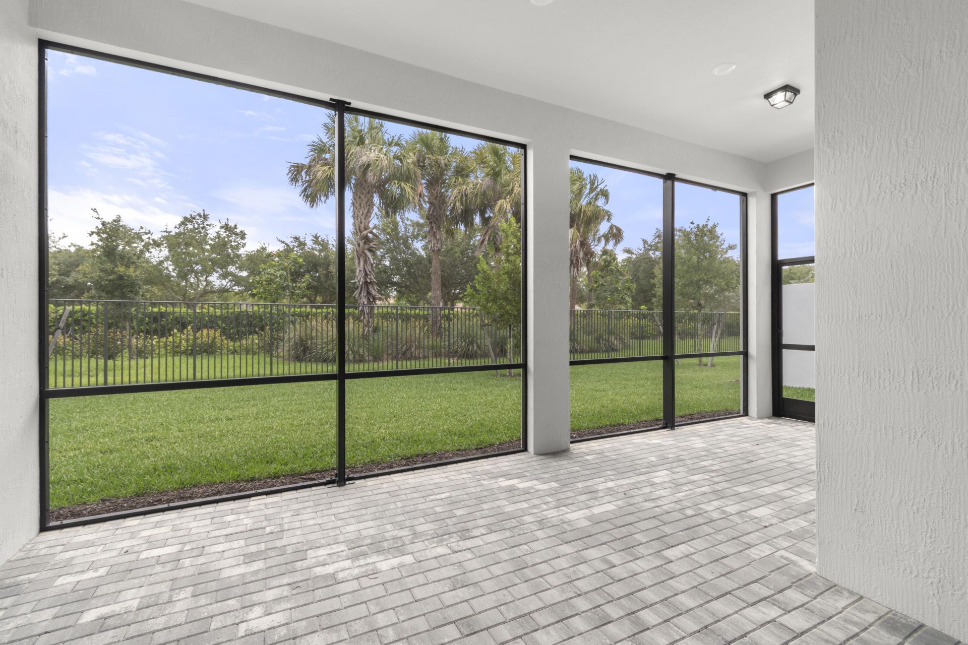 9195 Cape Honey Bee Lane, Unit Prestige 1, Lake Worth, FL 33467 Photo