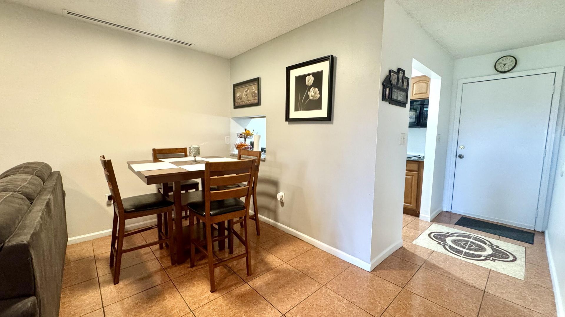 6086 Forest Hill Boulevard, Unit 208, West Palm Beach, FL 33415 Photo