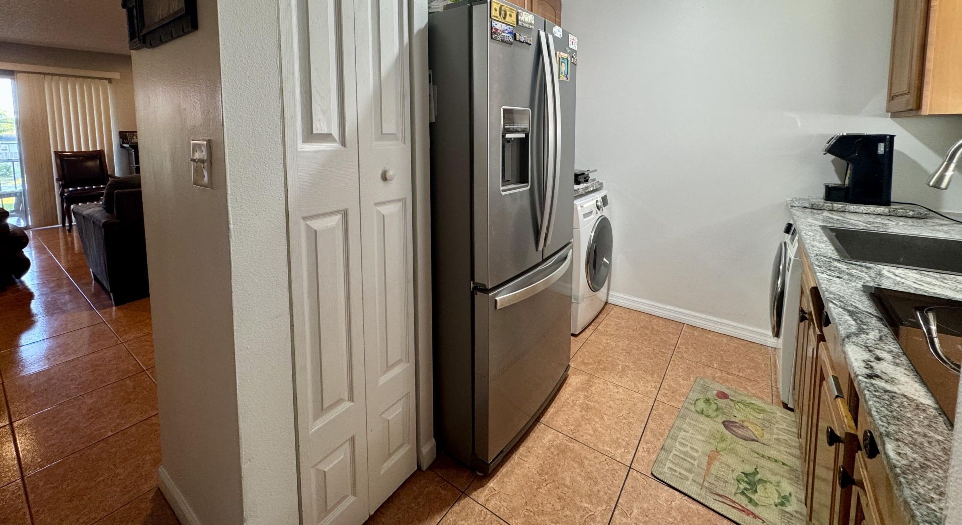 6086 Forest Hill Boulevard, Unit 208, West Palm Beach, FL 33415 Photo