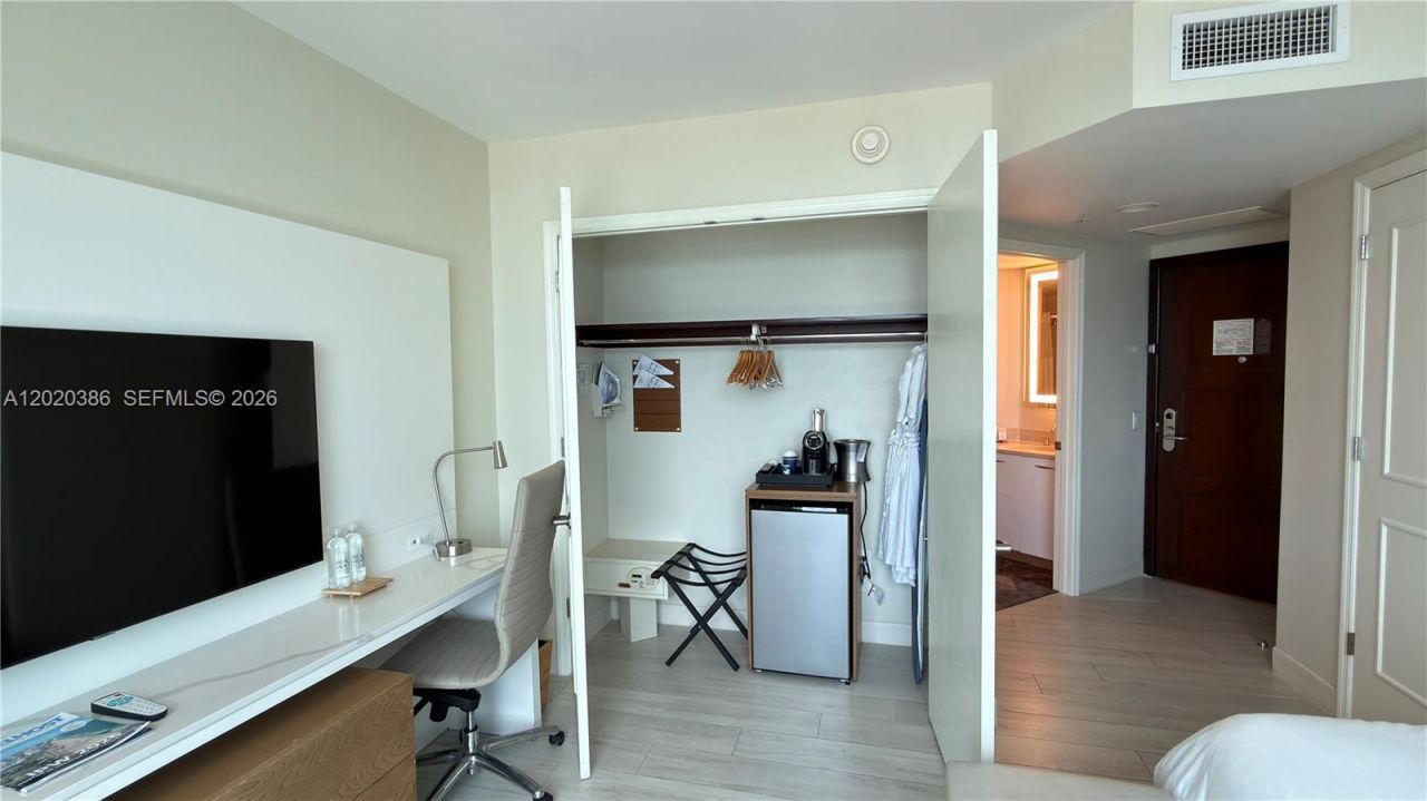 505 N Fort Lauderdale Beach Blvd, Unit 2201, Fort Lauderdale, FL 33304 Photo