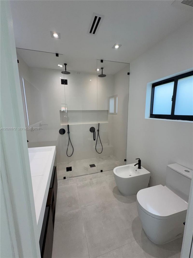 439 Hardee Rd , Coral Gables, FL 33146 Photo
