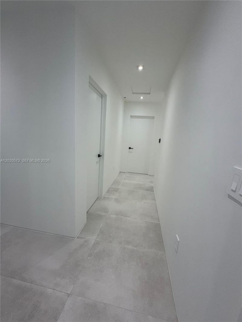 439 Hardee Rd , Coral Gables, FL 33146 Photo