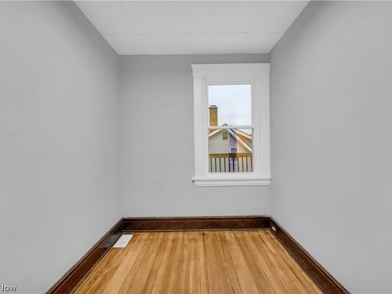 4102 Brooklyn Avenue , Unit 4102/Right, Cleveland, OH 44109 Photo 16