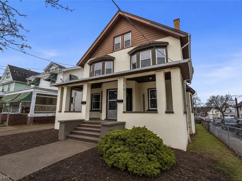 4102 Brooklyn Avenue , Unit 4102/Right, Cleveland, OH 44109 Photo 2