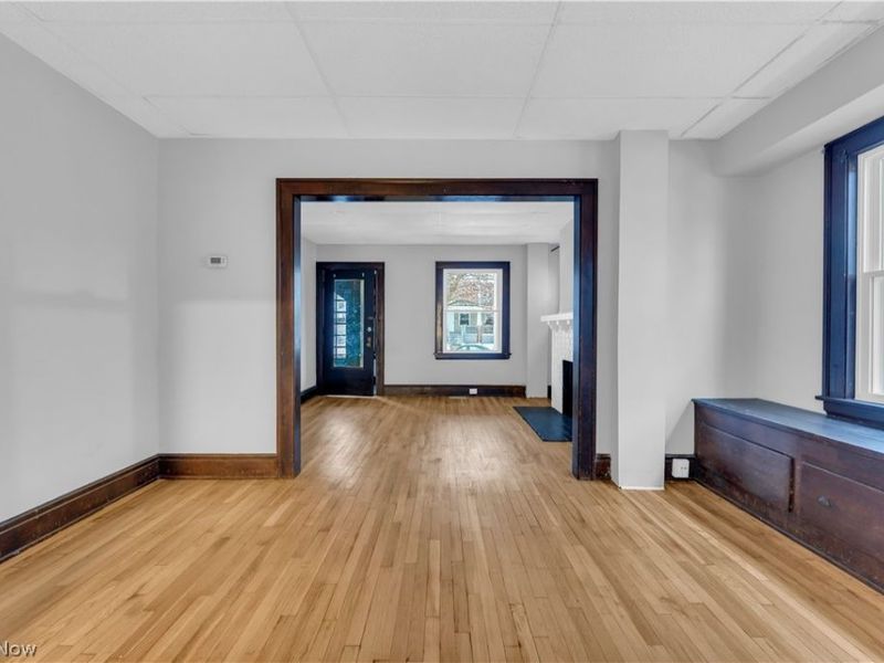 4102 Brooklyn Avenue , Unit 4102/Right, Cleveland, OH 44109 Photo 3