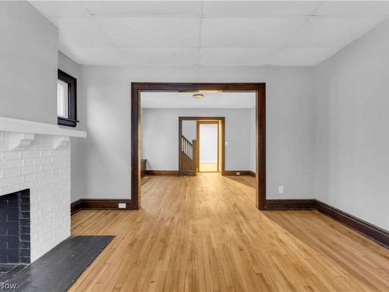 4102 Brooklyn Avenue , Unit 4102/Right, Cleveland, OH 44109 Photo 5