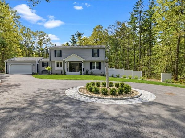 61 Montgomery, Lakeville, MA 02347