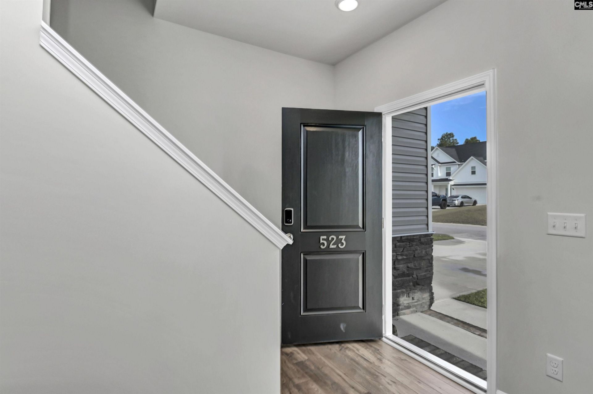 523 Blue Jay Way Photo 9