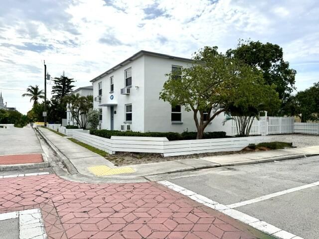 715 2nd Avenue S, Unit 1, Lake Worth Beach, FL 33460 Photo