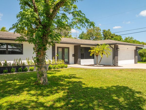 1431 NW 70th Way, Plantation, FL 33313