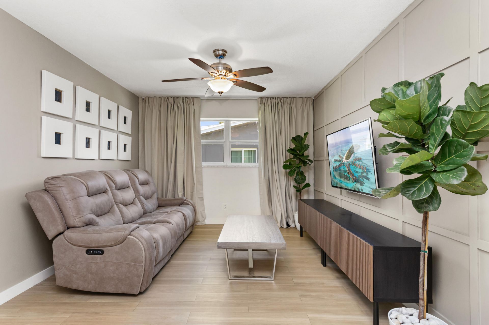 1431 NW 70th Way, Plantation, FL 33313 Photo