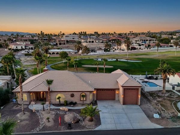 2195 JAMAICA Boulevard S, Lake Havasu City, AZ 86406