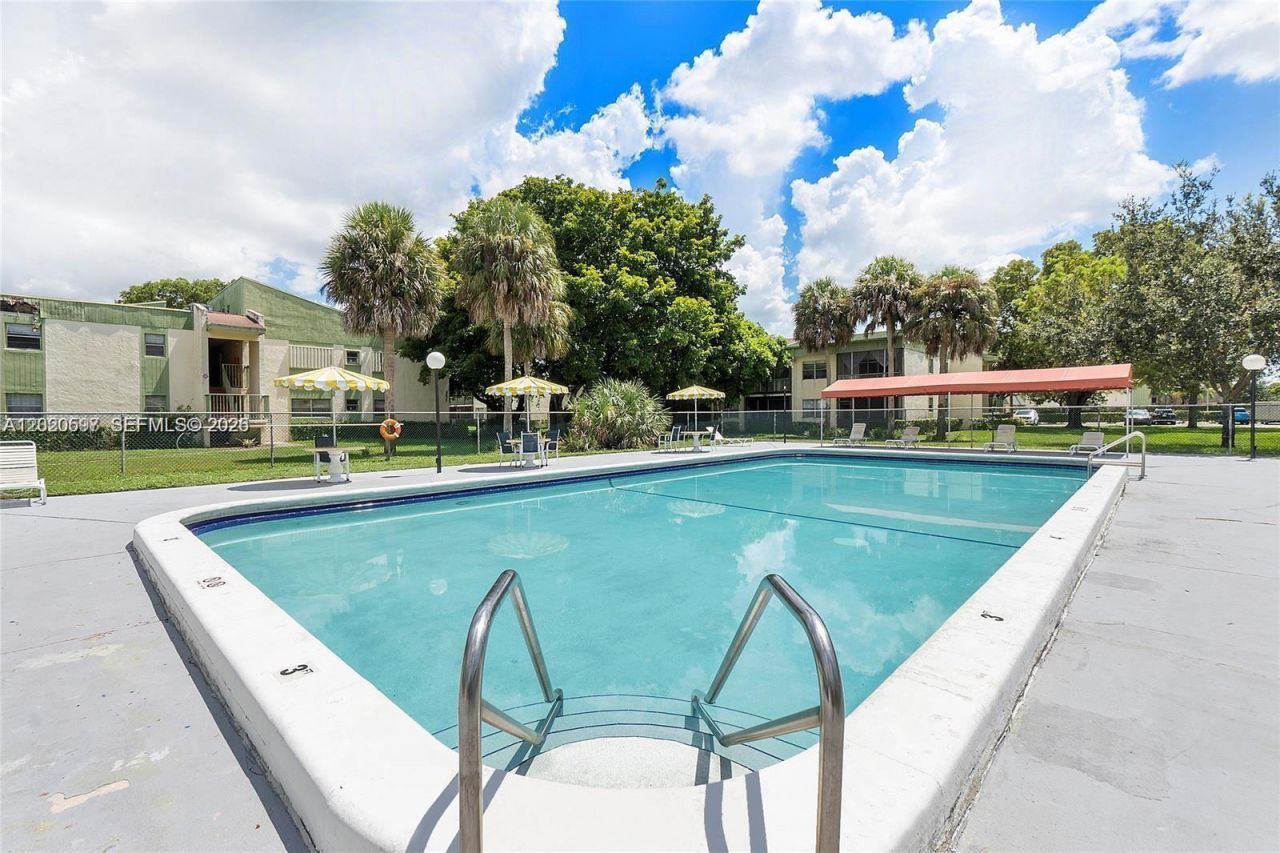 4133 NW 88th Ave, Unit 102, Coral Springs, FL 33065 Photo