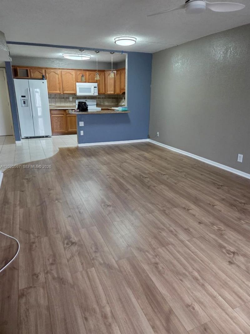 4133 NW 88th Ave, Unit 102, Coral Springs, FL 33065 Photo