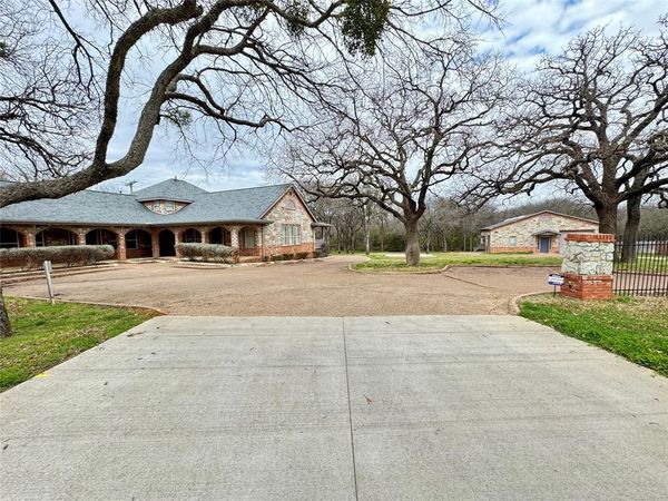 703 Main Street, Lake Dallas, TX 75065