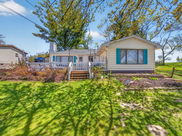 19380 E Chippewa Drive, Rodney, MI 49342