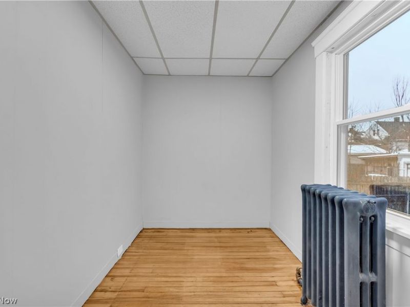 4102 Brooklyn Avenue , Unit 4104/Left, Cleveland, OH 44109 Photo 12