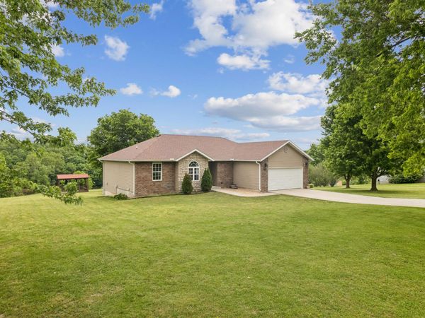 395 Bear Ridge, Highlandville, MO 65669