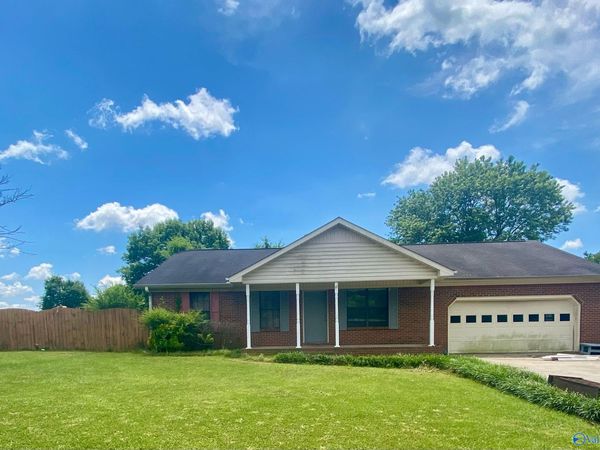 97 County Road 591, Trinity, AL 35673