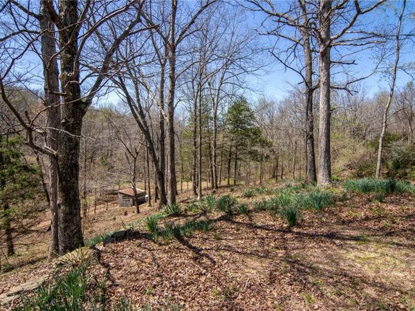 546 Madison 5390 , Huntsville, AR 72740