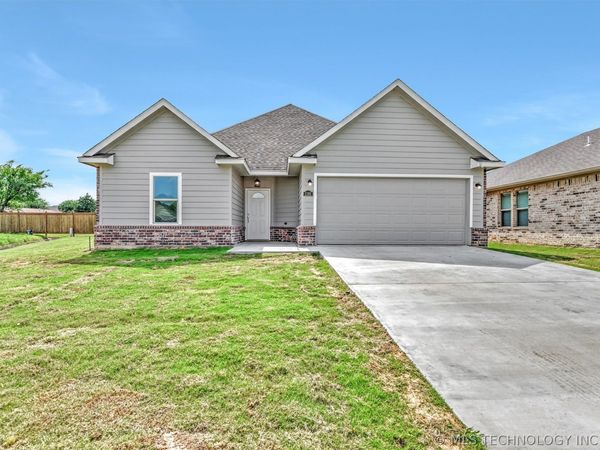1181 Wild Indigo Circle , Calera, OK 74730