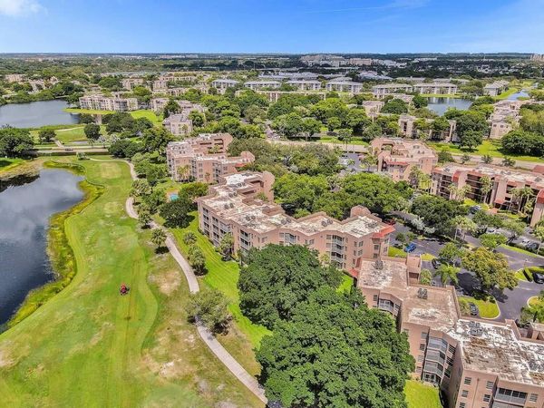 1831 Sabal Palm Drive, Unit 202, Davie, FL 33324