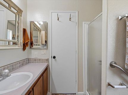 13875 Meda Dr, Grass Valley, CA 95949 Photo