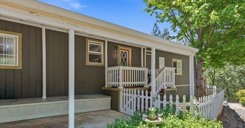 13875 Meda Dr, Grass Valley, CA 95949 Photo