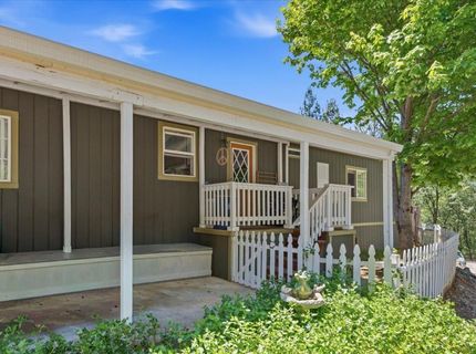 13875 Meda Dr, Grass Valley, CA 95949 Photo