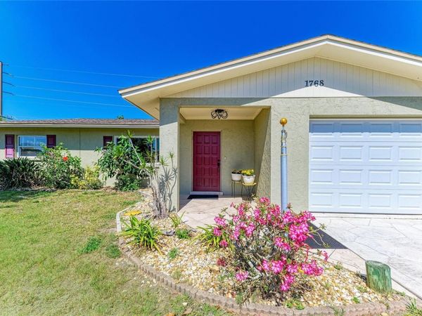 1768 BANYAN DRIVE , VENICE, FL 34293