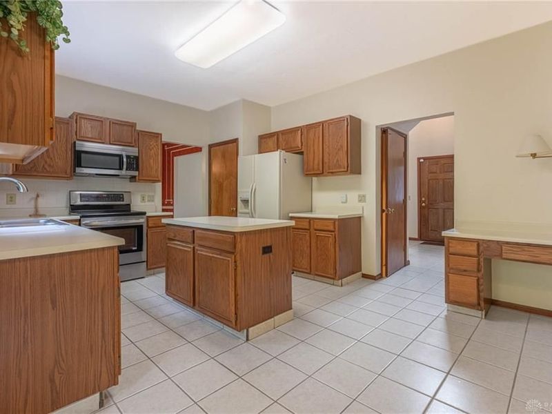 1989 Home Path Court, Centerville, OH 45459 Photo 13