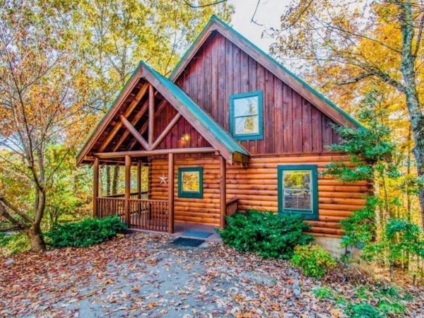 4431 Forest Vista Way, Pigeon Forge, TN 37863