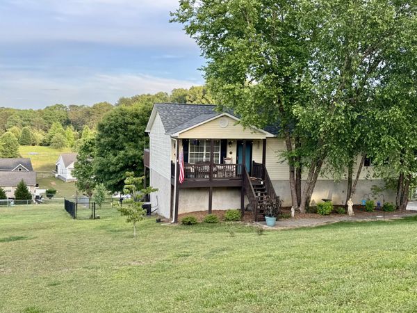 1012 Harvest Knoll Lane, Soddy Daisy, TN 37379