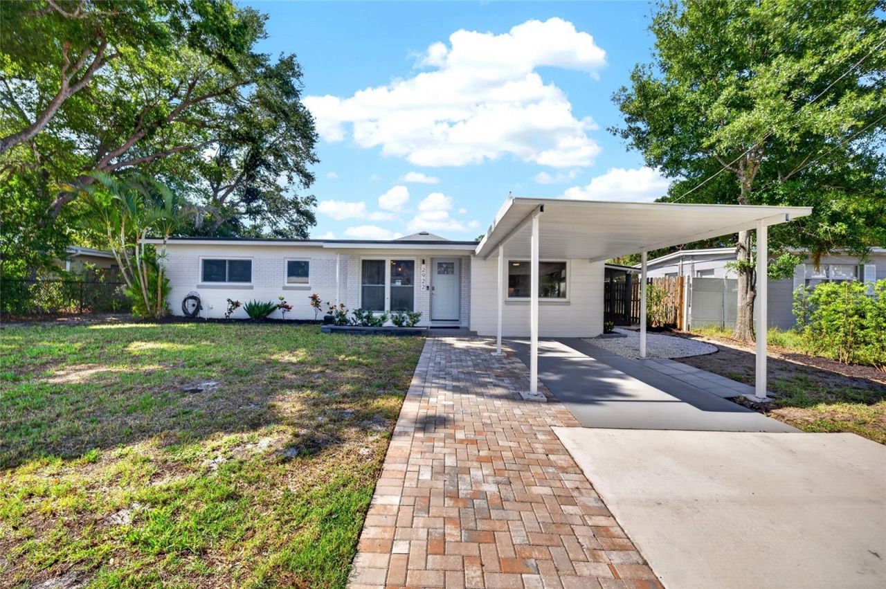 2922 W Averill Avenue, Tampa, FL 33611 Main Photo