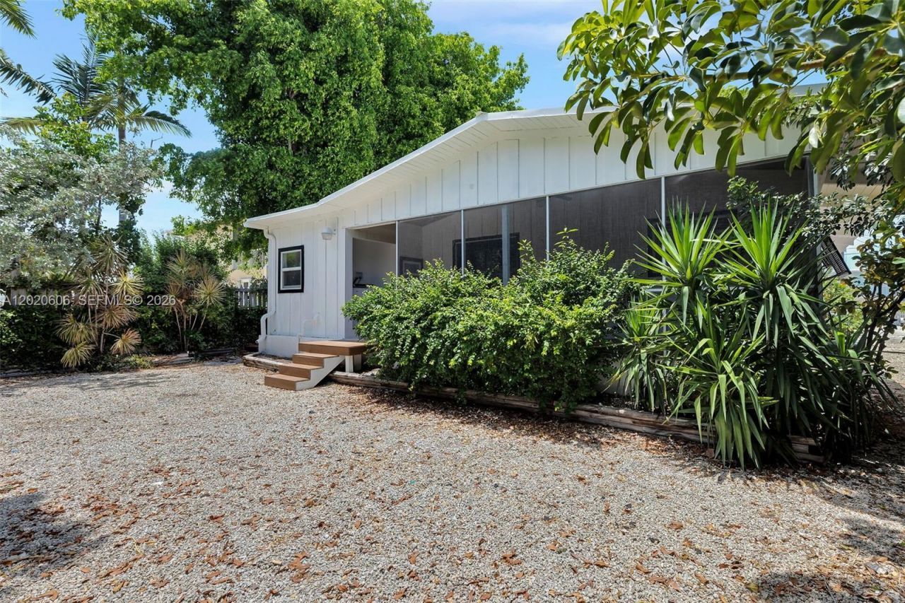 178 Coral Ave , Tavernier, FL 33070 Photo