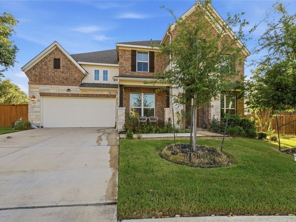105 AUTUMN OAK WAY E, Georgetown, TX 78628
