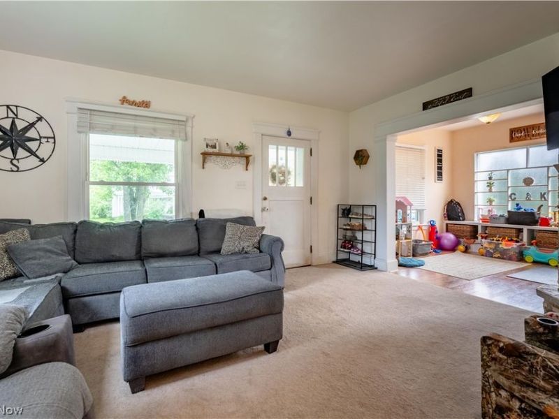 2417 S Arch Avenue , Alliance, OH 44601 Photo 6