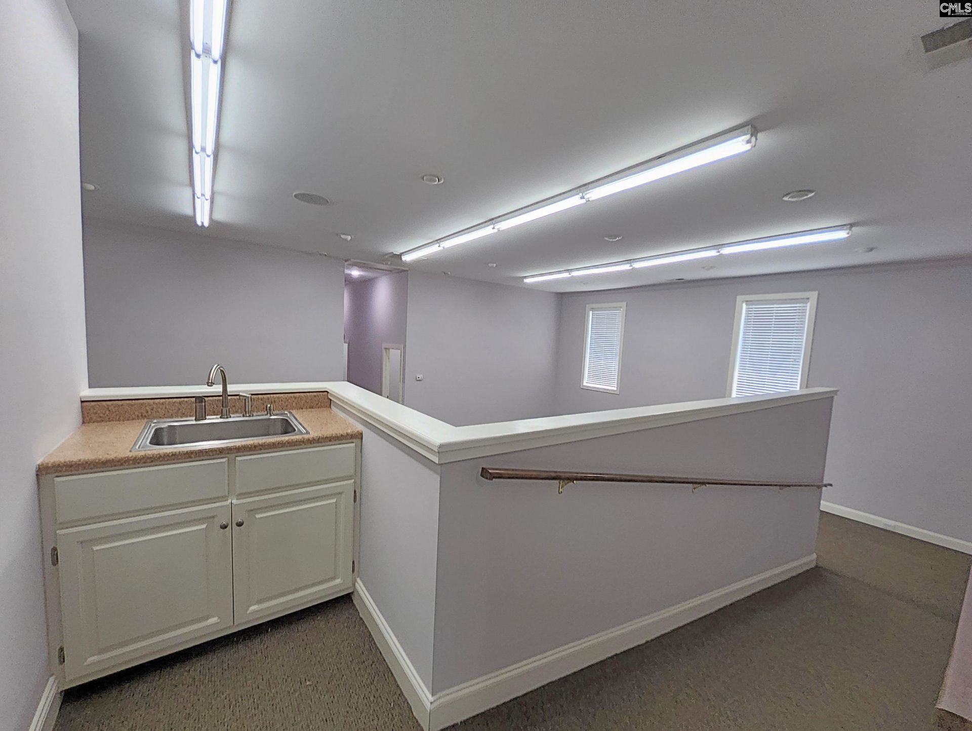 191 Friarsgate Boulevard  Photo 15