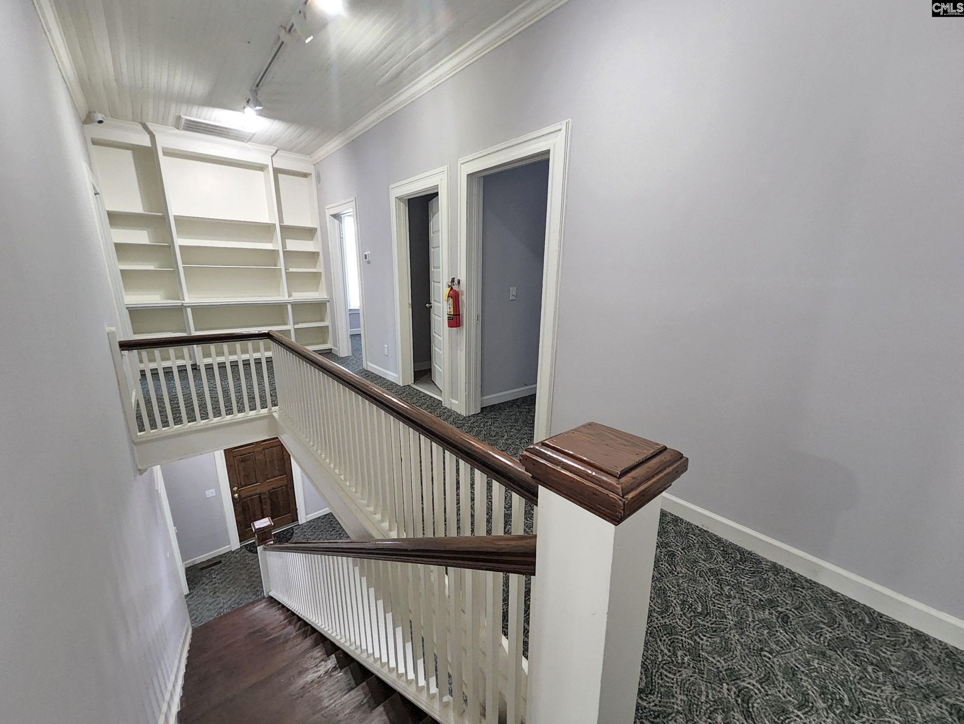 191 Friarsgate Boulevard  Photo 9