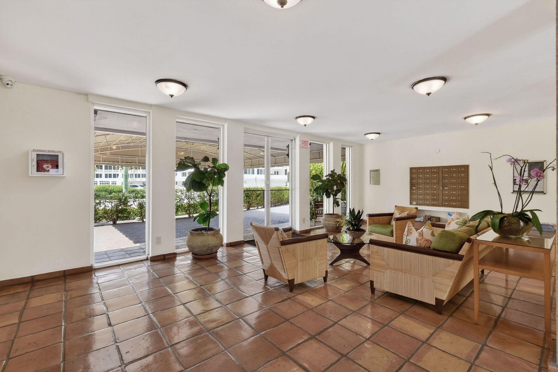 139 Sunrise Avenue, Unit 2030, Palm Beach, FL 33480 Photo