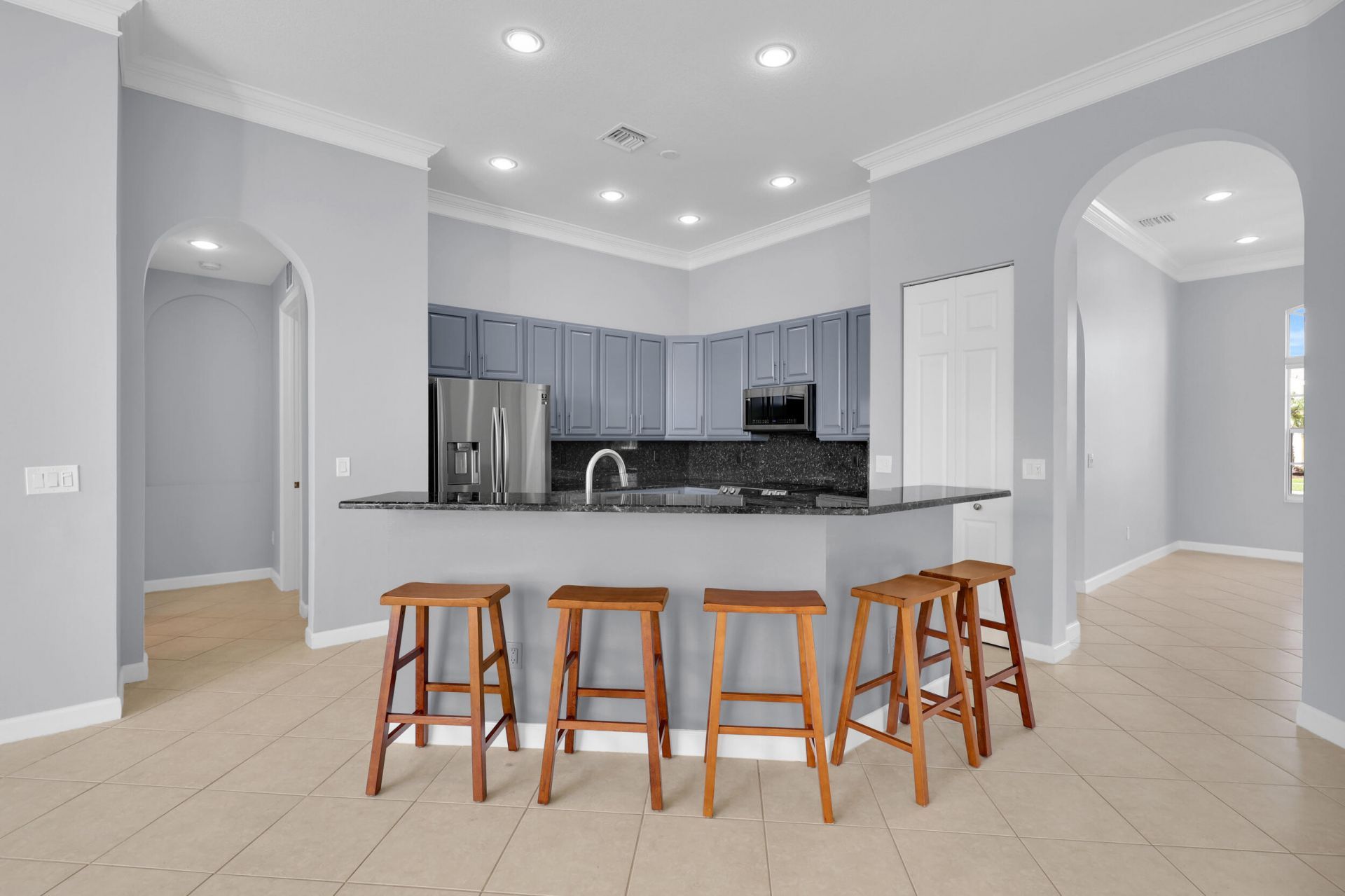 7041 SE Bay Hill Drive, Stuart, FL 34997 Photo