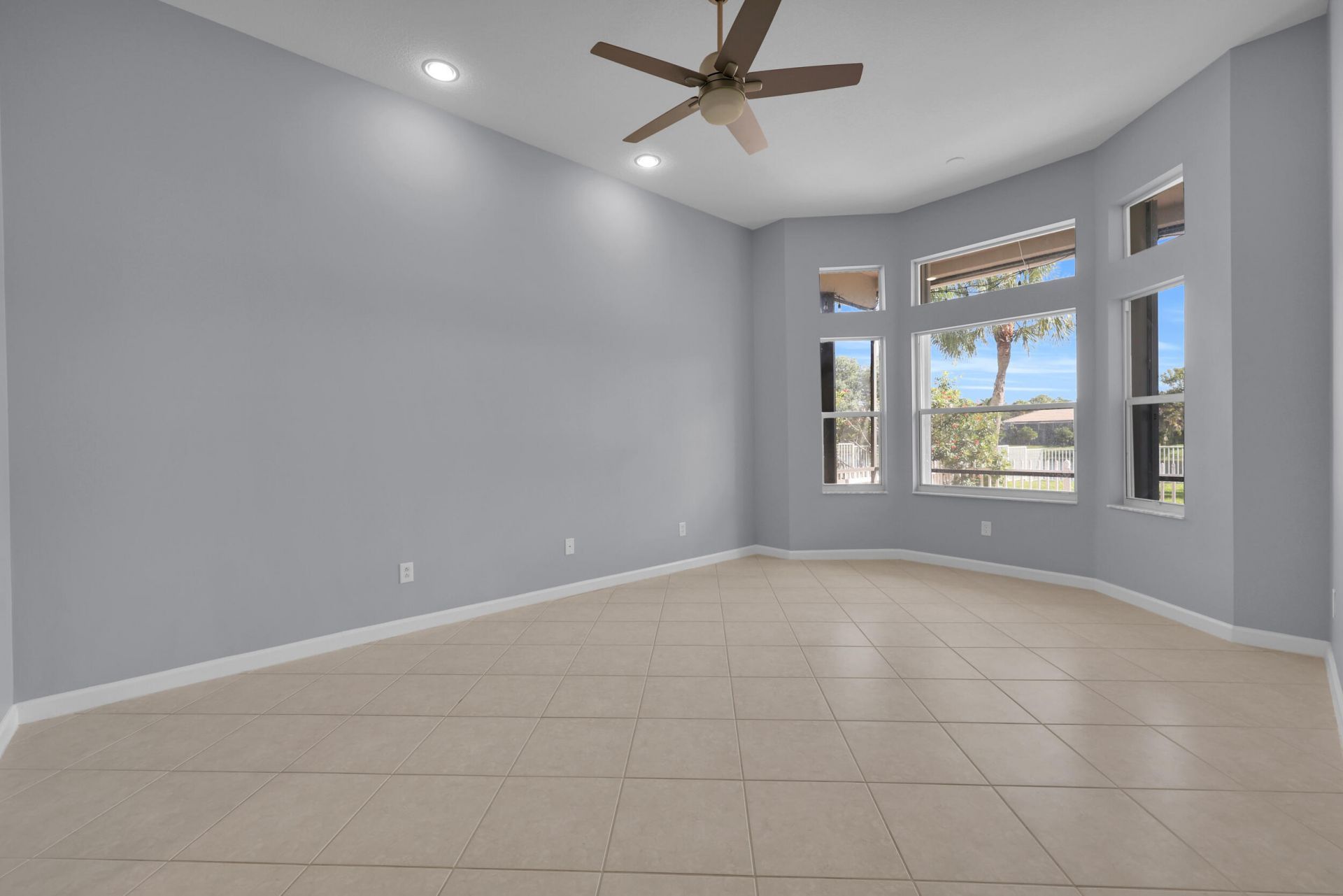 7041 SE Bay Hill Drive, Stuart, FL 34997 Photo